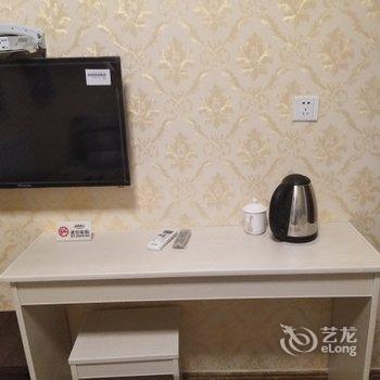 蔚县暖泉易居民俗客栈(原古堡欢乐农家客栈)酒店提供图片