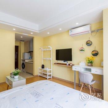 重庆约见love轻奢民宿黄泥磅店(黄龙路分店)酒店提供图片