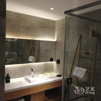 维度酒店式公寓(广州越秀公园火车站店)用户上传图片