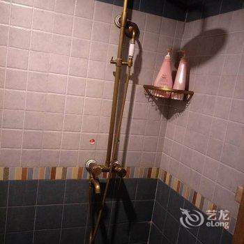 张家界蝶恋花?牛郎府人文客栈酒店提供图片