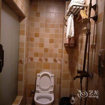 张家界蝶恋花?牛郎府人文客栈酒店提供图片
