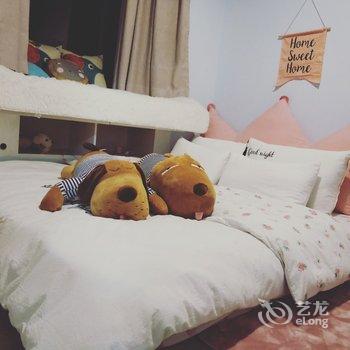 成都何咻咻普通公寓酒店提供图片