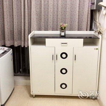 成都尹含爱旅行特色民宿(二仙桥东路分店)酒店提供图片