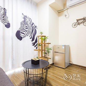 重庆蚁家小屋酒店提供图片