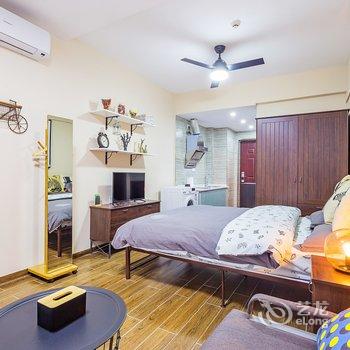 重庆蚁家小屋酒店提供图片