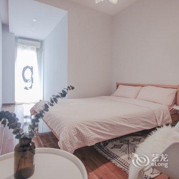 成都穿阅·成都春熙路北欧跃层双卧室套房复式酒店酒店提供图片