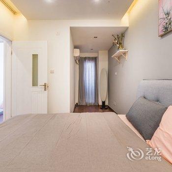 成都穿阅·成都春熙路北欧跃层双卧室套房复式酒店酒店提供图片