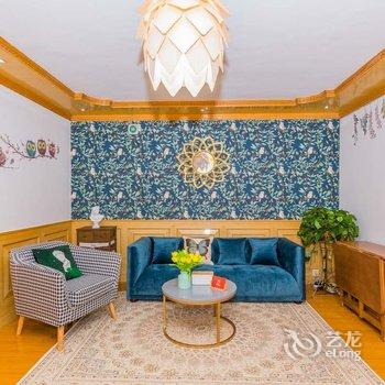 青岛海边的家啤酒城地铁100米宽敞大三居普通公寓酒店提供图片