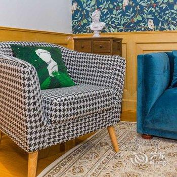 青岛海边的家啤酒城地铁100米宽敞大三居普通公寓酒店提供图片