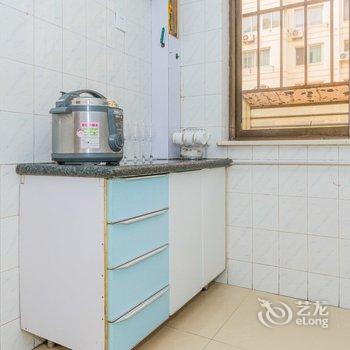 青岛海边的家啤酒城地铁100米宽敞大三居普通公寓酒店提供图片