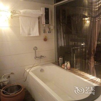 广州小雪花ym复式酒店提供图片