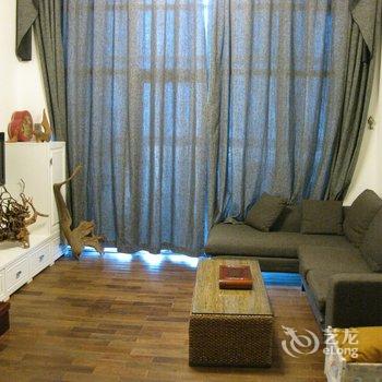 广州小雪花ym复式酒店提供图片