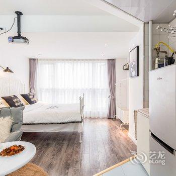 重庆明天真的不上班公寓酒店提供图片