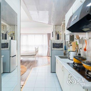 重庆明天真的不上班公寓酒店提供图片