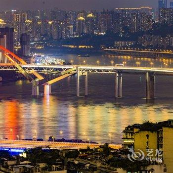 重庆乐乎居解放碑核心商圈旁楼下双地铁普通公寓酒店提供图片