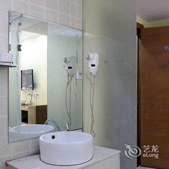 深圳迎八方时尚宾馆酒店提供图片