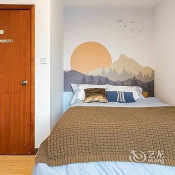 �������֮����ͨ��Ԣ(��ɽ��·��)�Ƶ��ṩͼƬ