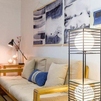 �������֮����ͨ��Ԣ(��ɽ��·��)�Ƶ��ṩͼƬ