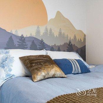 �������֮����ͨ��Ԣ(��ɽ��·��)�Ƶ��ṩͼƬ