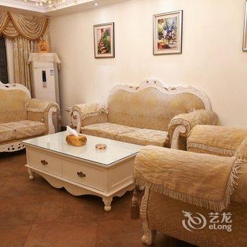 南宁南宁这里是糖糖普通公寓(凤凰岭路店)酒店提供图片