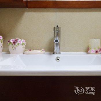 南宁南宁这里是糖糖普通公寓(凤凰岭路店)酒店提供图片
