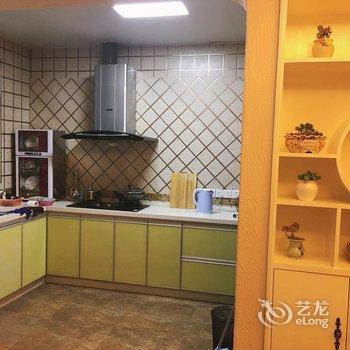 南宁南宁这里是糖糖普通公寓(凤凰岭路店)酒店提供图片