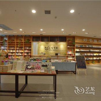 三毛文华假日酒店公寓(开封小宋城清明上河园店)酒店提供图片