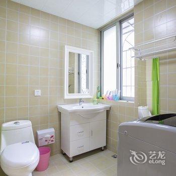 上海乐园附近的小公寓(乐丰路店)酒店提供图片