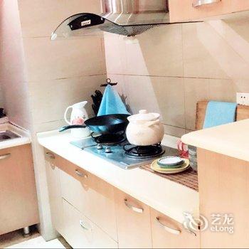 重庆妖精的尾巴普通公寓酒店提供图片