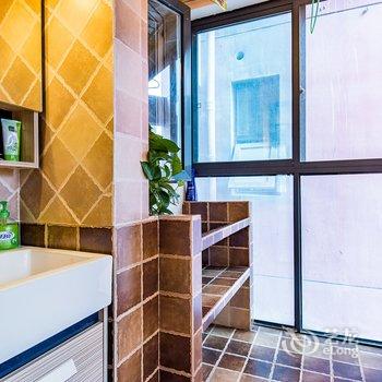 �ɶ���ɶ����޹�Ԣ(������·��)�Ƶ��ṩͼƬ