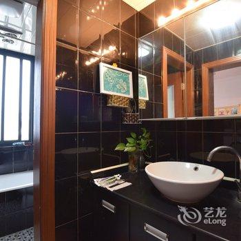 上海乐园东方明珠外滩沿线北欧田园式单间酒店式公寓酒店提供图片