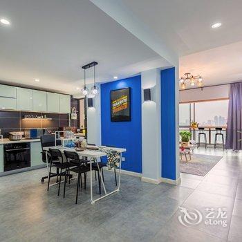 重庆蓝色立方体普通公寓酒店提供图片