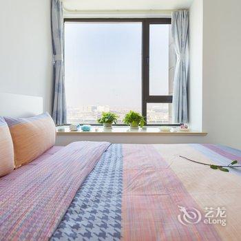 上海百年孤独千年一叹公寓(蟠龙路分店)酒店提供图片
