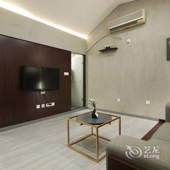 上海Alive日式榻榻米两居室近黄浦江普通公寓(北苏州路店)酒店提供图片
