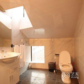 上海Alive日式榻榻米两居室近黄浦江普通公寓(北苏州路店)酒店提供图片