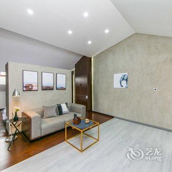 上海Alive日式榻榻米两居室近黄浦江普通公寓(北苏州路店)酒店提供图片
