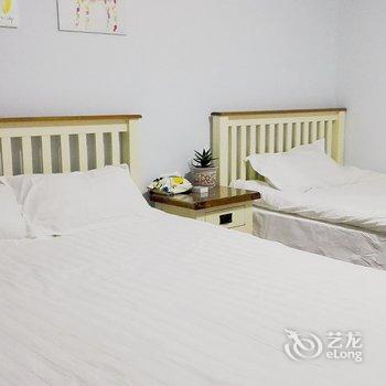青岛地中海精装公寓(镇江南路分店)酒店提供图片