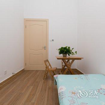 上海滴水湖悠悠庭院民宿(古棕路店)酒店提供图片