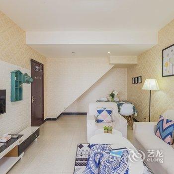 重庆甜甜的小木屋(南坪东路分店)酒店提供图片