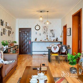 �ɶ��ɶ�һ���˵�������ͨ��Ԣ(�ϳ��ӽֵ�)�Ƶ��ṩͼƬ