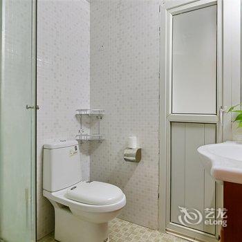 �ɶ��ɶ�һ���˵�������ͨ��Ԣ(�ϳ��ӽֵ�)�Ƶ��ṩͼƬ