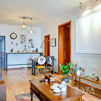 �ɶ��ɶ�һ���˵�������ͨ��Ԣ(�ϳ��ӽֵ�)�Ƶ��ṩͼƬ