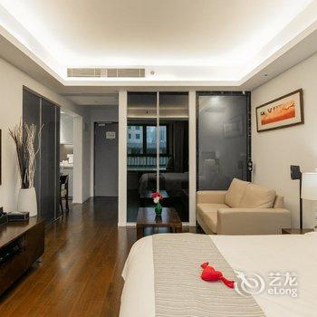 上海万业昊寓酒店式公寓(法国伊诺圣路店)酒店提供图片