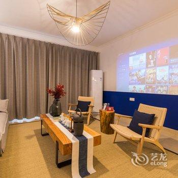 广州暖阳amp;雅舍公寓(双塔路分店)酒店提供图片