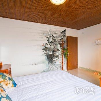 重庆小巷人家客栈酒店提供图片