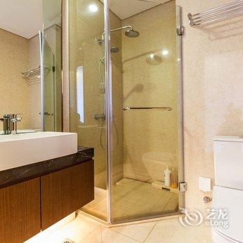 上海市中心大三房带地暖普通公寓酒店提供图片