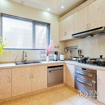 �Ϻ������ɻ�԰�ٺ���װ����ׯ԰����(�ֵ�)�Ƶ��ṩͼƬ