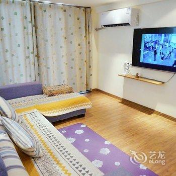 广州途掌柜蘑菇头公寓(花安中路店)酒店提供图片