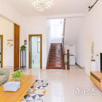 上海我爱小奶酪度假别墅(陈桥路分店)酒店提供图片