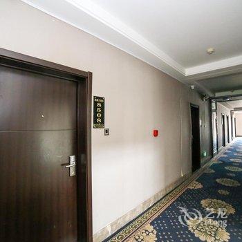 襄阳兆富大酒店酒店提供图片